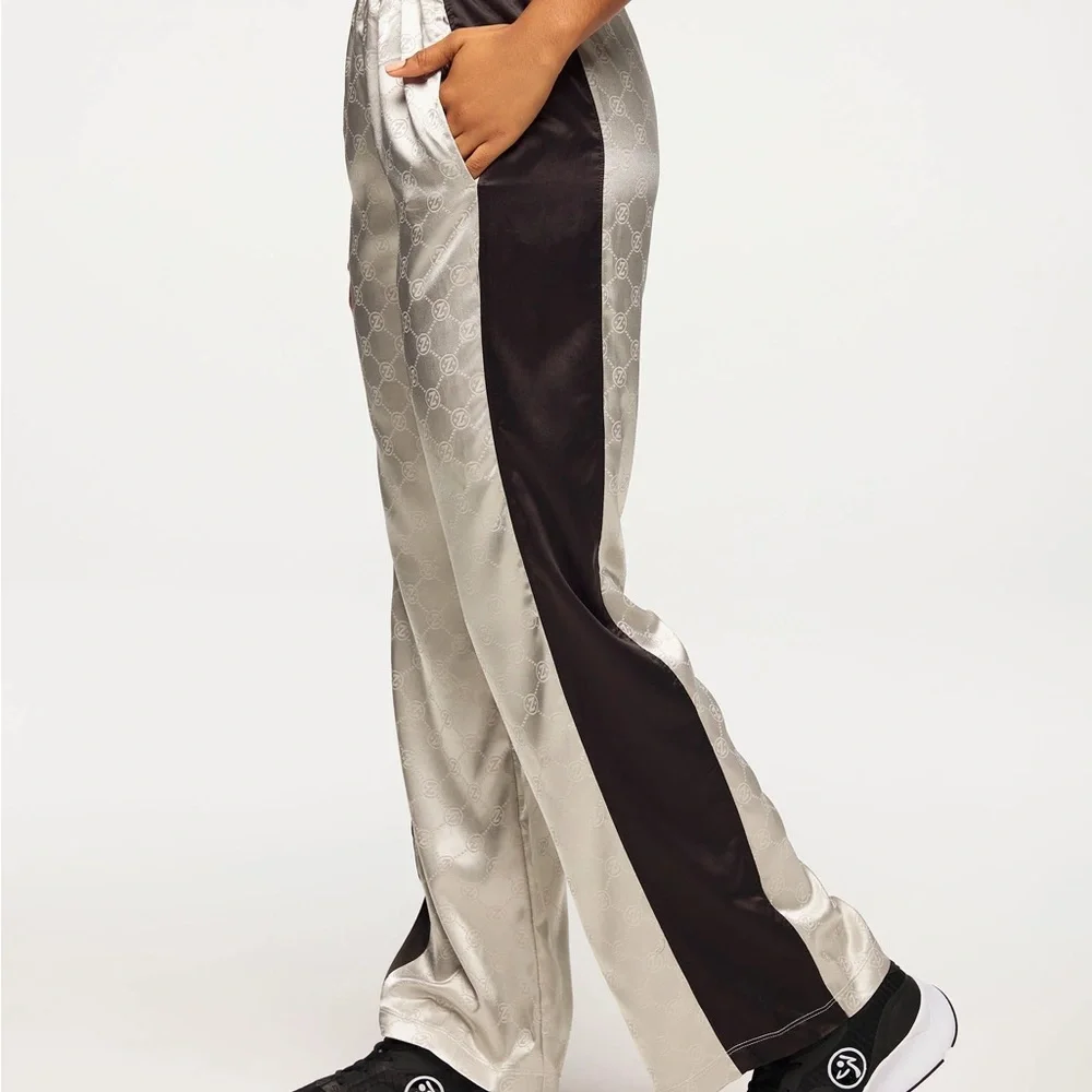 Zumba Fitness Silver and Black Track Pants - Picture 1 of 4